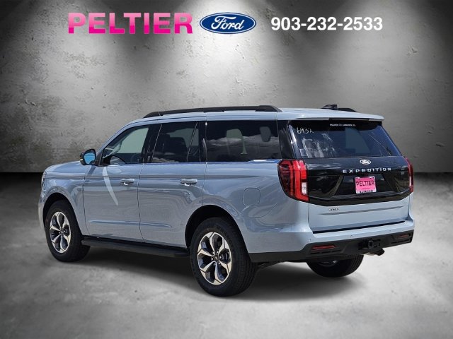 New 2027 Ford Expedition Active RWD image 3