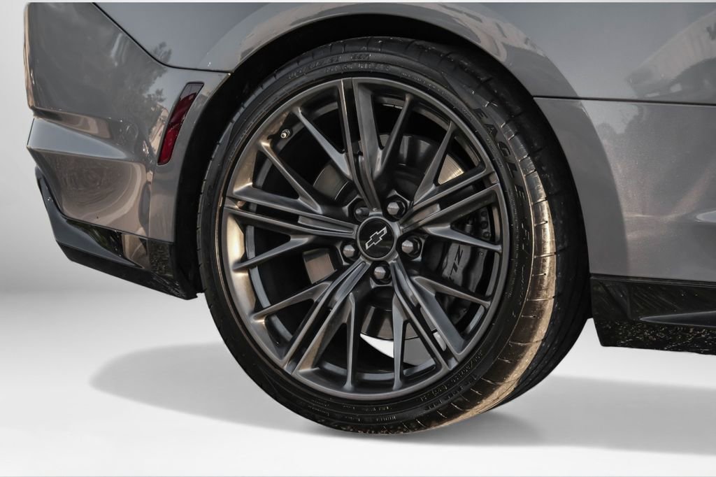 Used 2020 Chevrolet Camaro ZL1 image 59