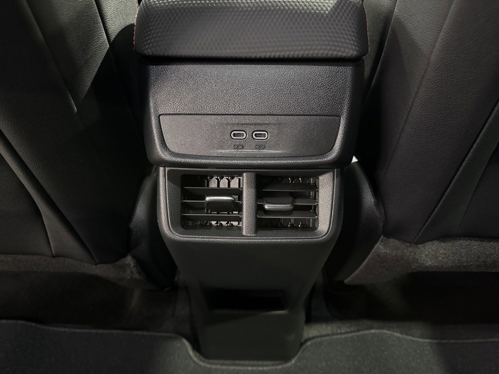 New 2025 Chevrolet Equinox RS image 30