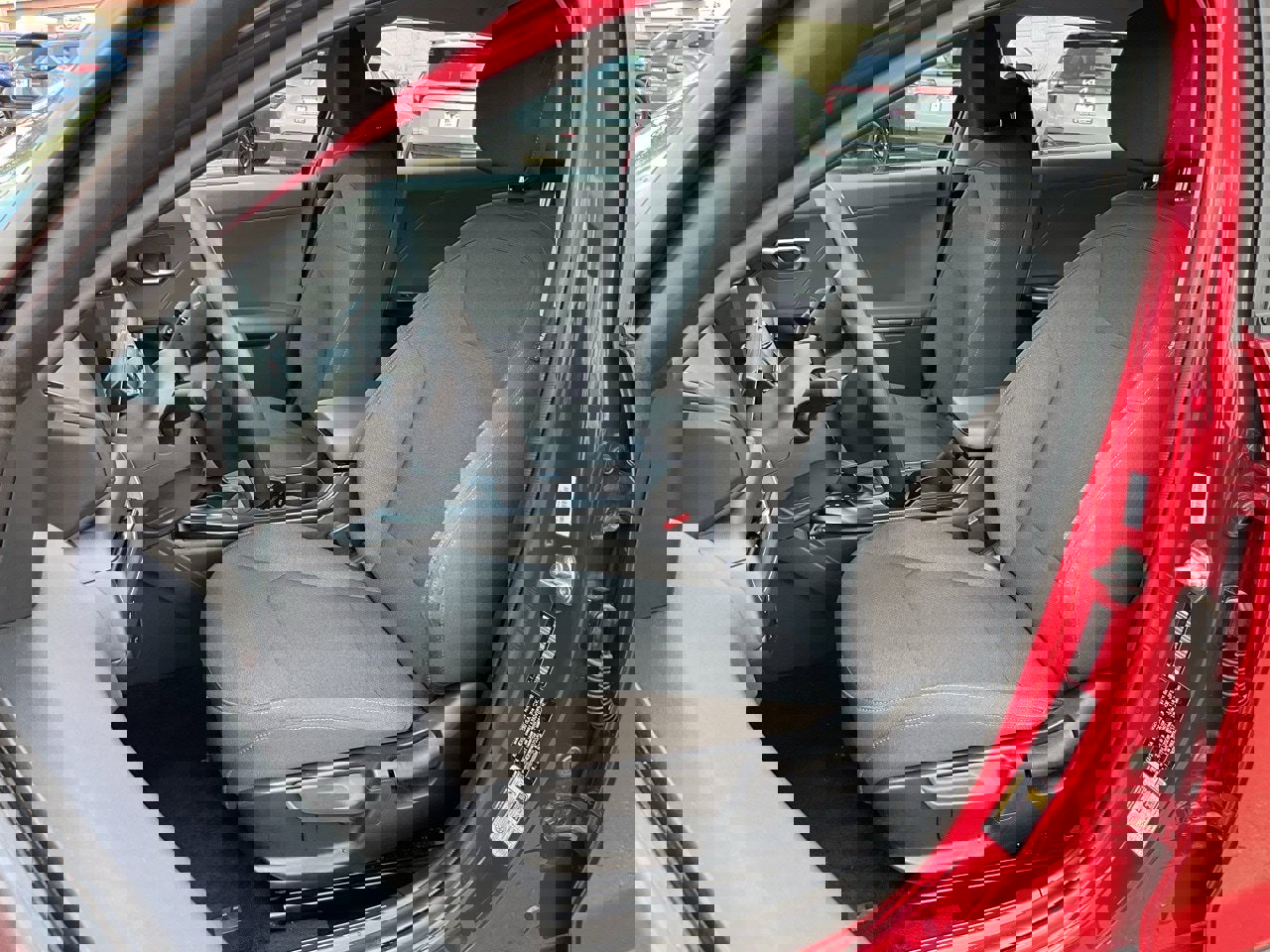 Used 2025 Kia K4 LXS image 14