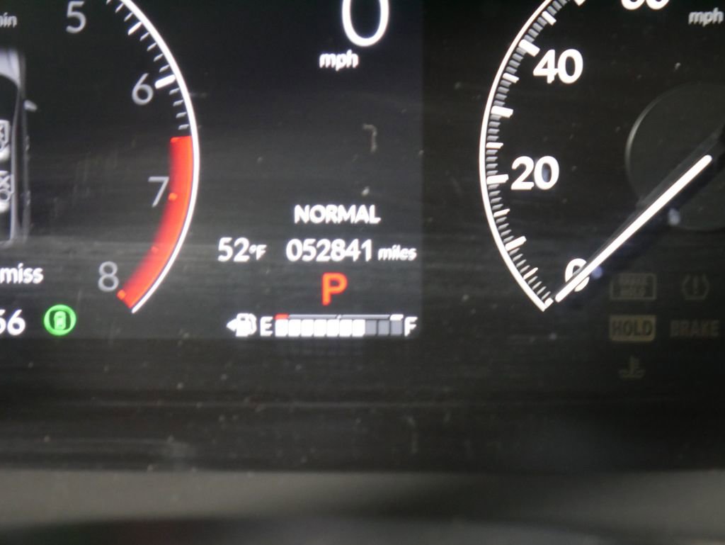 Used 2024 Honda CR-V EX-L image 12