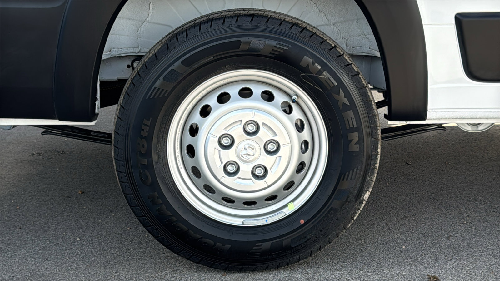 New 2026 RAM ProMaster 3500 w/ Crew Van Package image 24