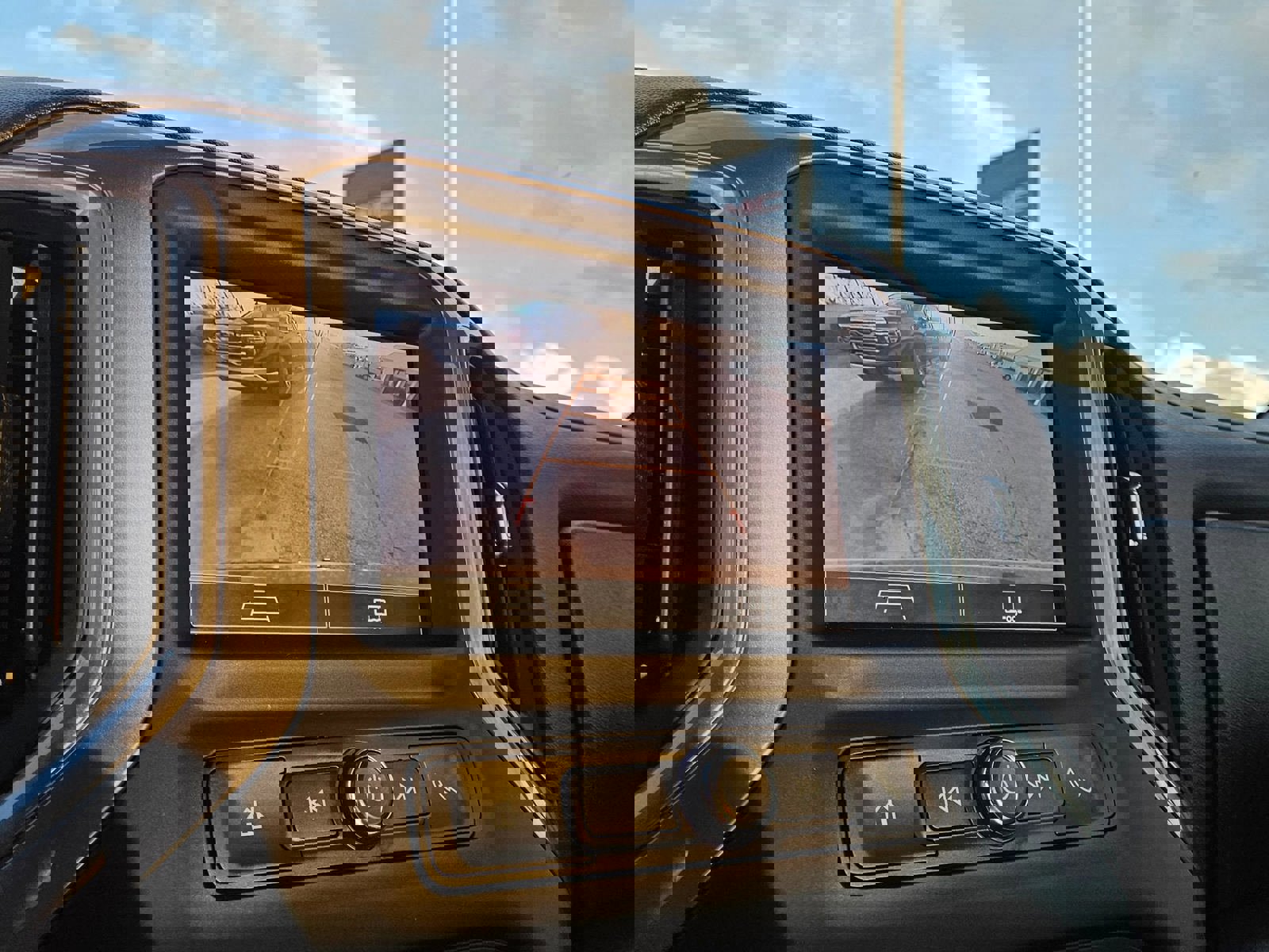 Used 2022 Chevrolet Silverado 1500 Custom RWD image 14