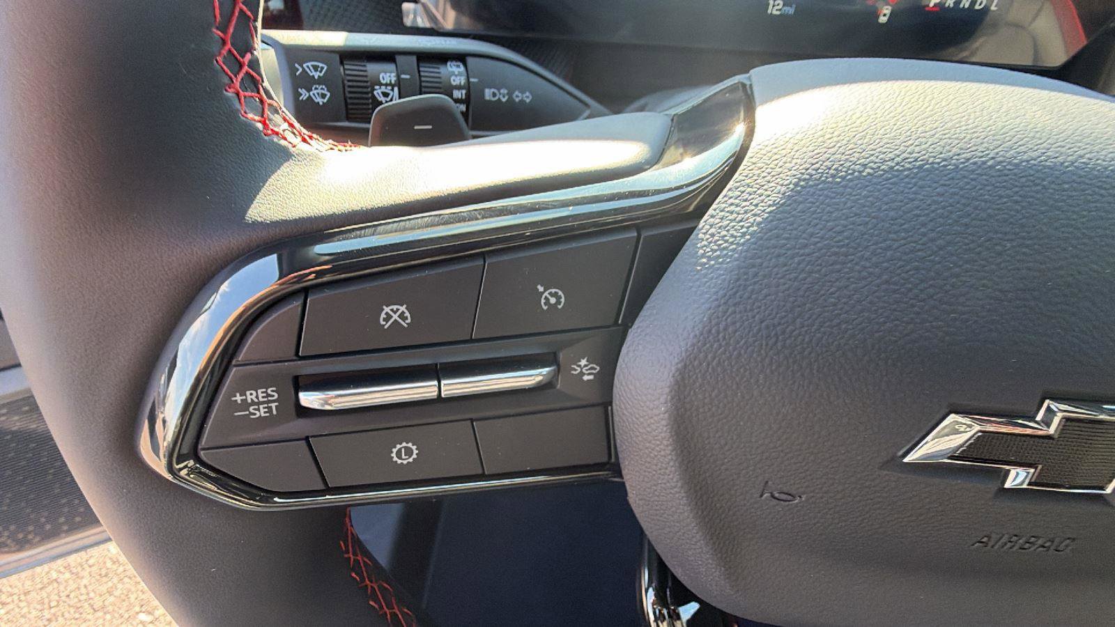 New 2026 Chevrolet Equinox RS image 19