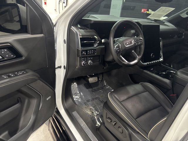 Used 2025 GMC Yukon Elevation w/ Technology Package image 12