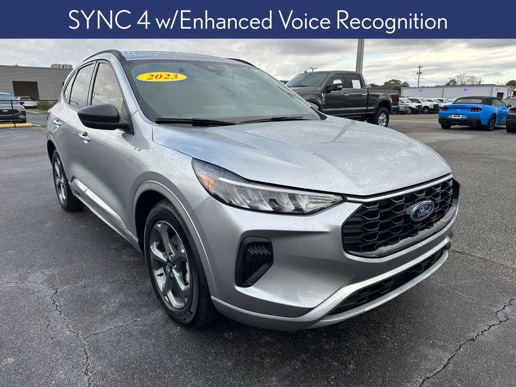 Used 2023 Ford Escape ST-Line w/ Tech Pack #1 image 9
