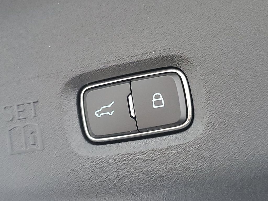 New 2025 Ford Expedition Tremor image 30