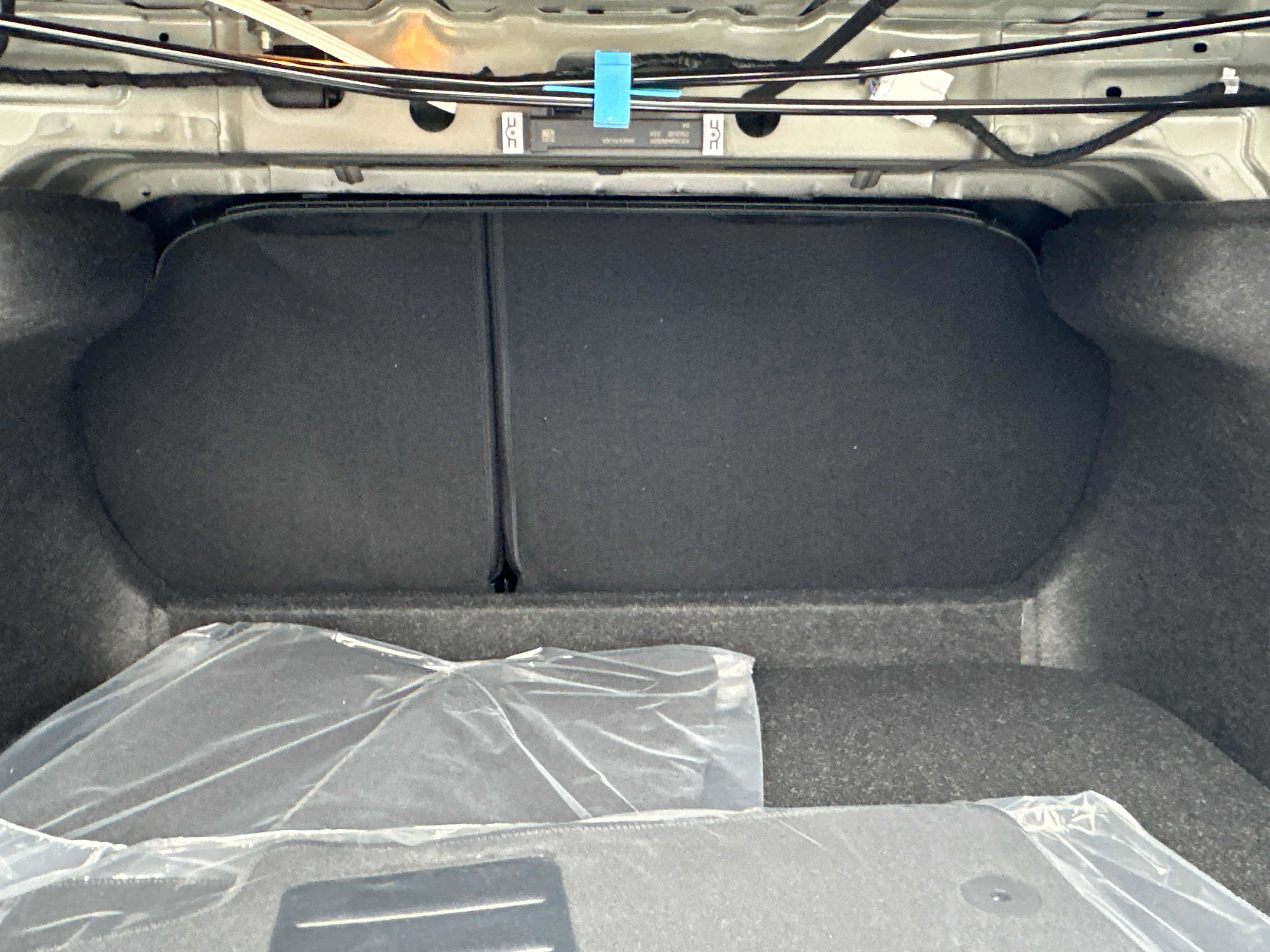 New 2026 Nissan Sentra SR w/ SR All Weather Package FWD image 18