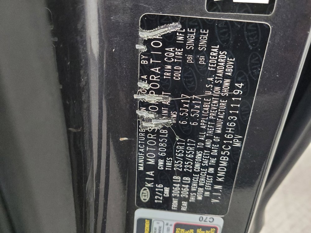 Used 2017 Kia Sedona LX w/ LX Essentials Premium Package FWD image 33