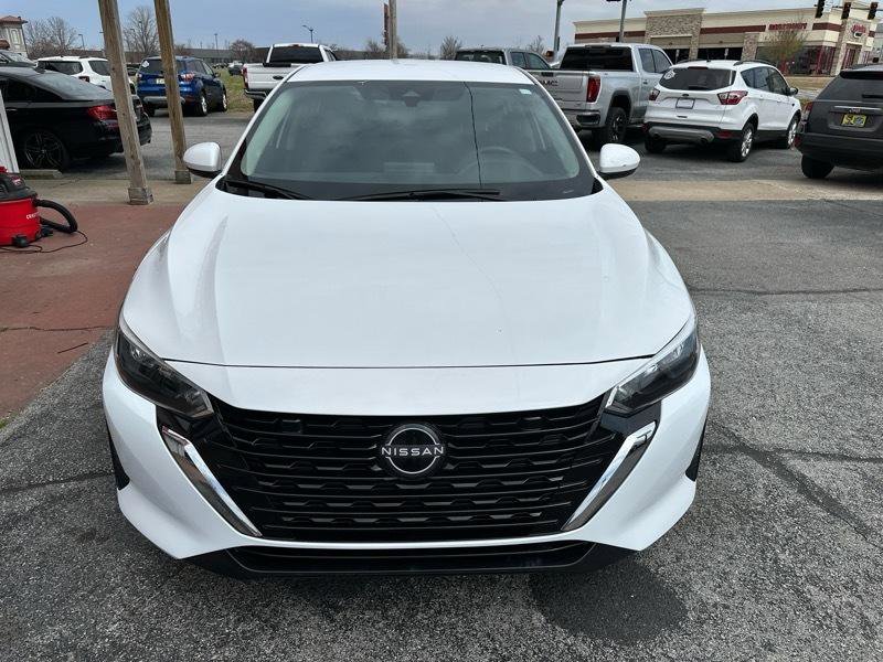 Used 2024 Nissan Sentra S image 2