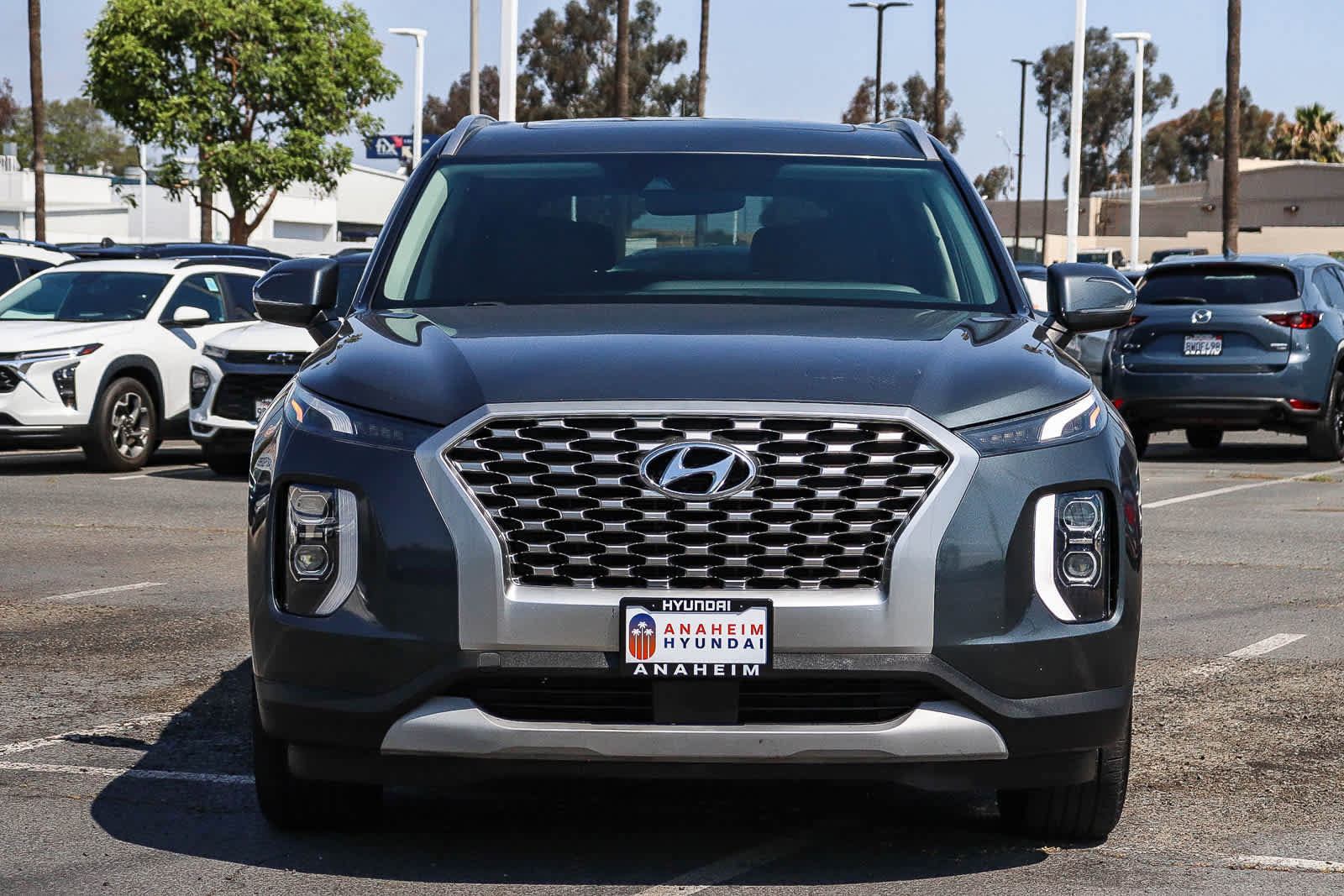 Used 2021 Hyundai Palisade SEL FWD image 2