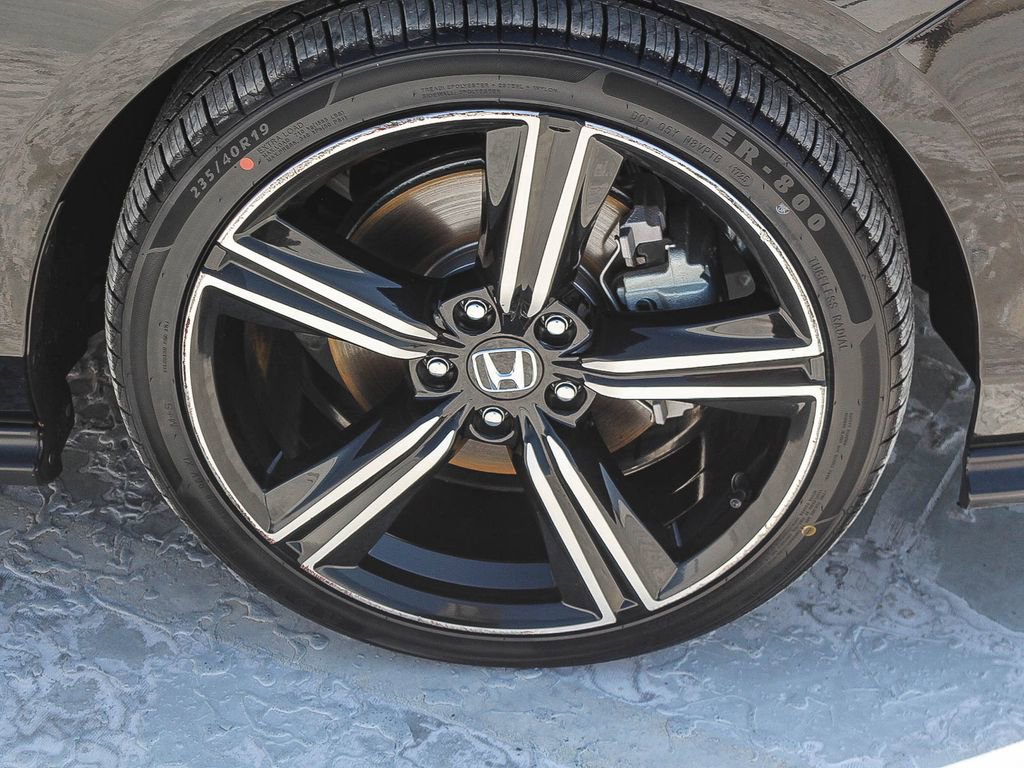 Certified 2023 Honda Accord Sport image 10