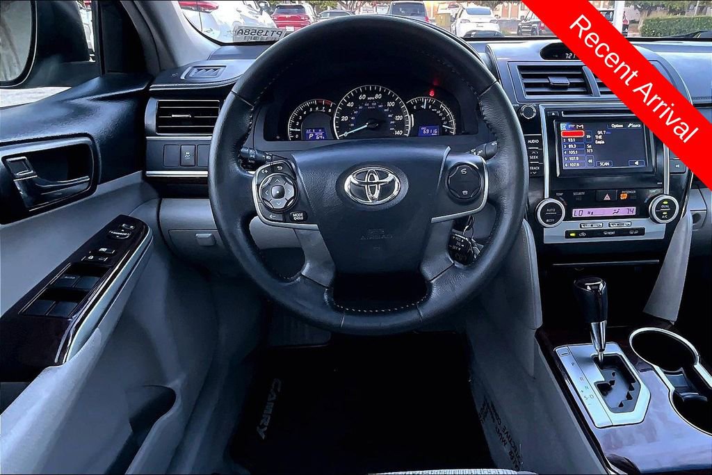Used 2012 Toyota Camry XLE FWD image 8