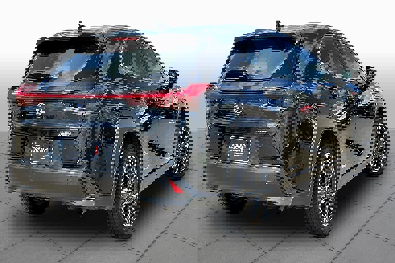 Used 2019 Lexus UX 250h w/ Premium Package image 11