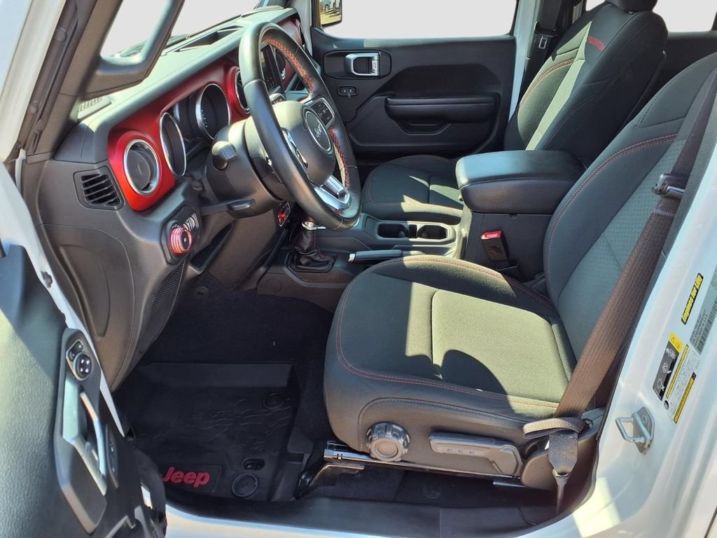 Used 2021 Jeep Wrangler Unlimited Rubicon AWD/4WD image 22