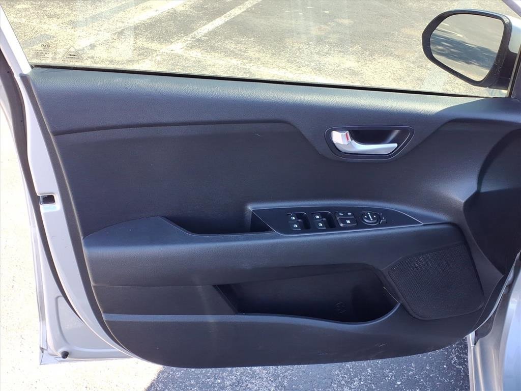 Used 2019 Kia Rio S w/ Technology Package image 10