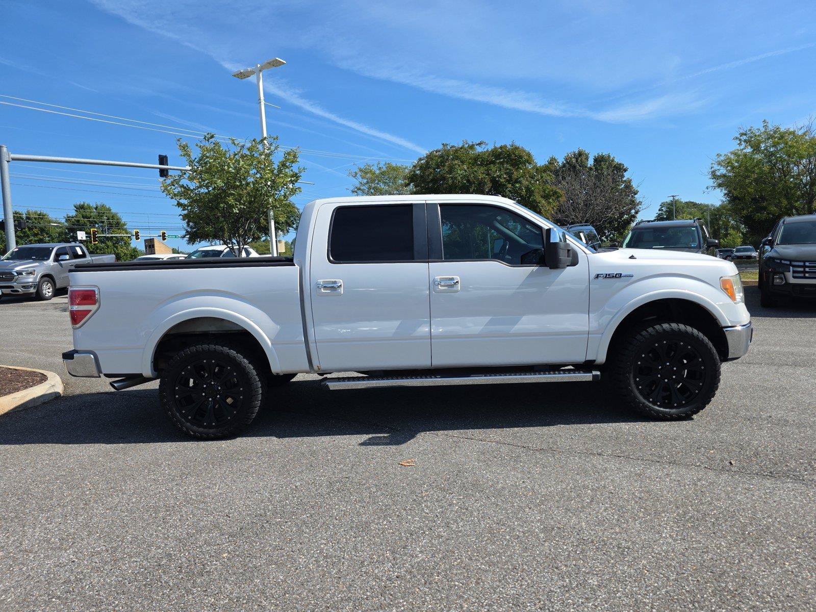Used 2011 Ford F150 Lariat w/ Lariat Chrome Pkg AWD/4WD image 8
