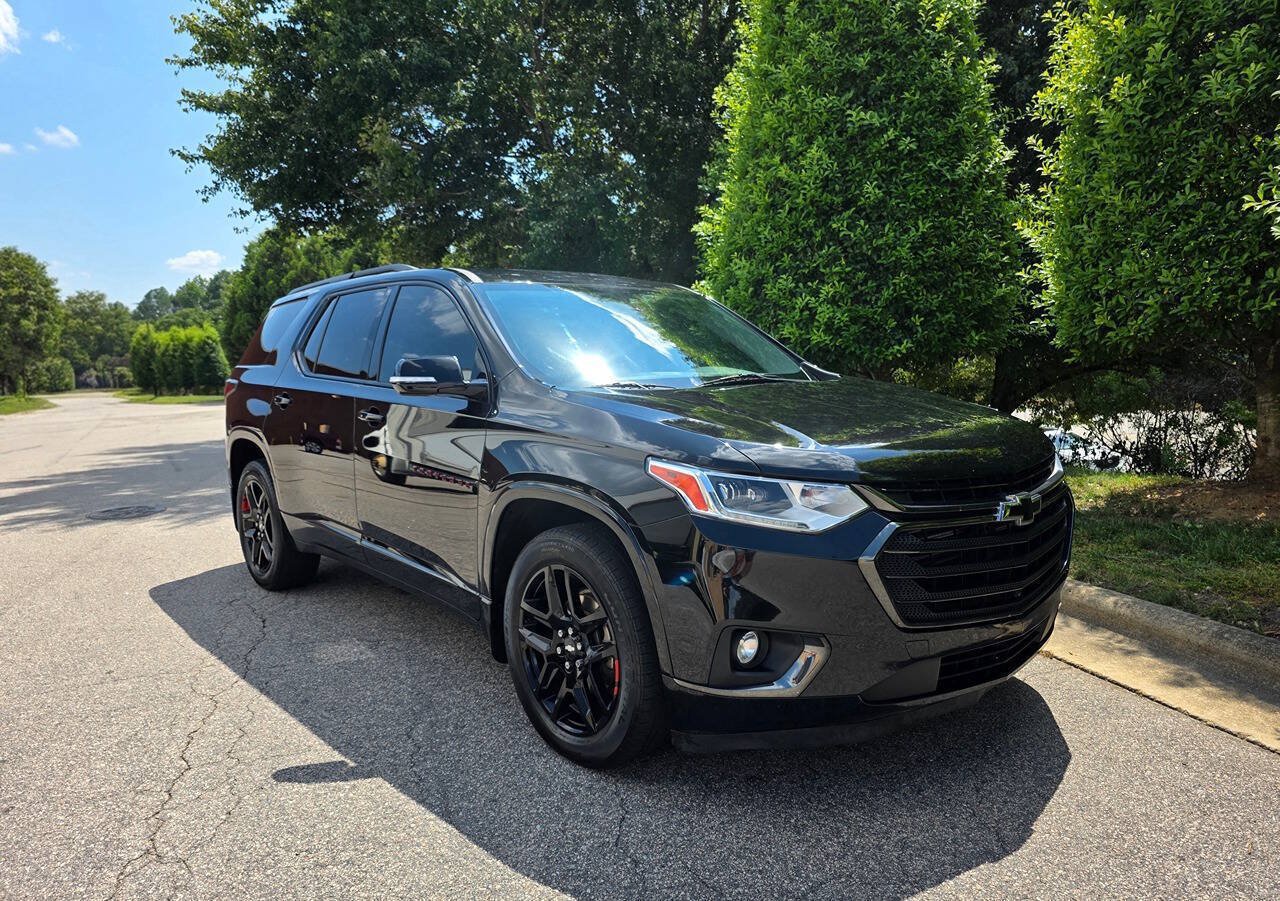 Used 2018 Chevrolet Traverse Premier w/ Redline Edition AWD/4WD image 7