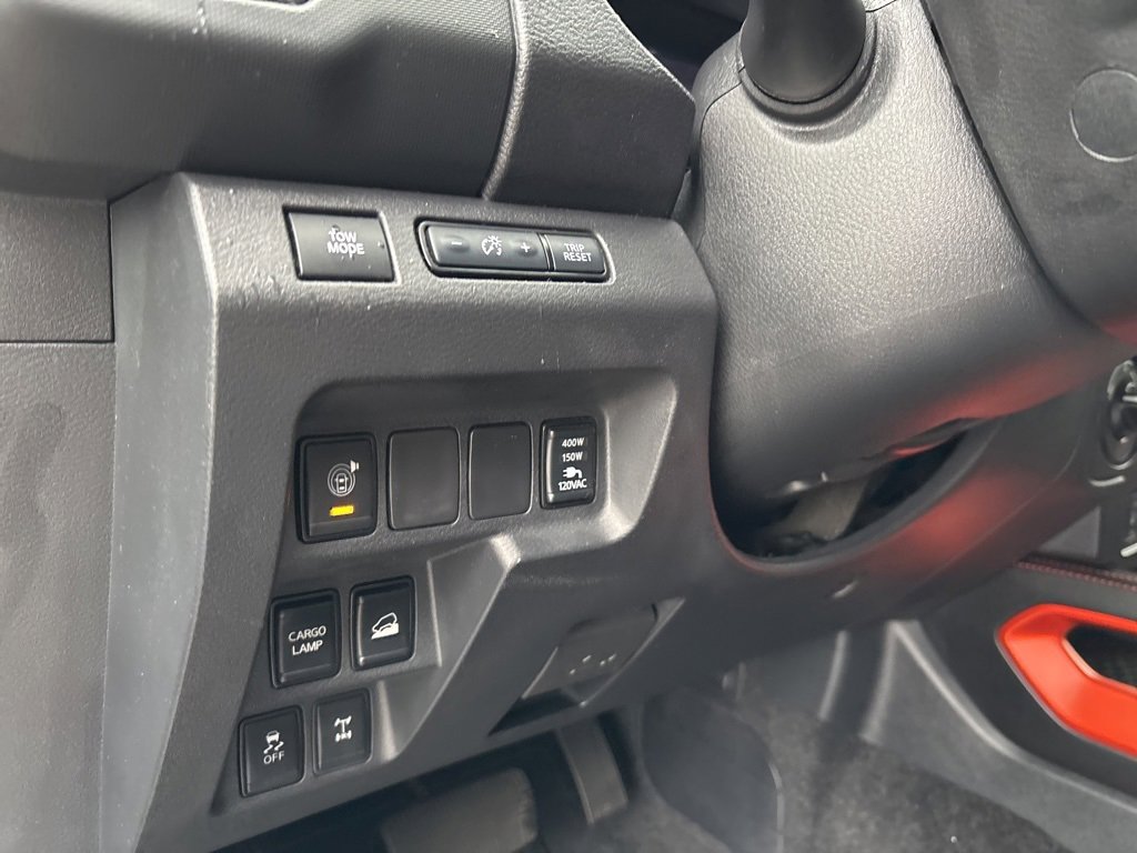 Used 2023 Nissan Frontier PRO-4X w/ Pro-4X Premium Package image 13