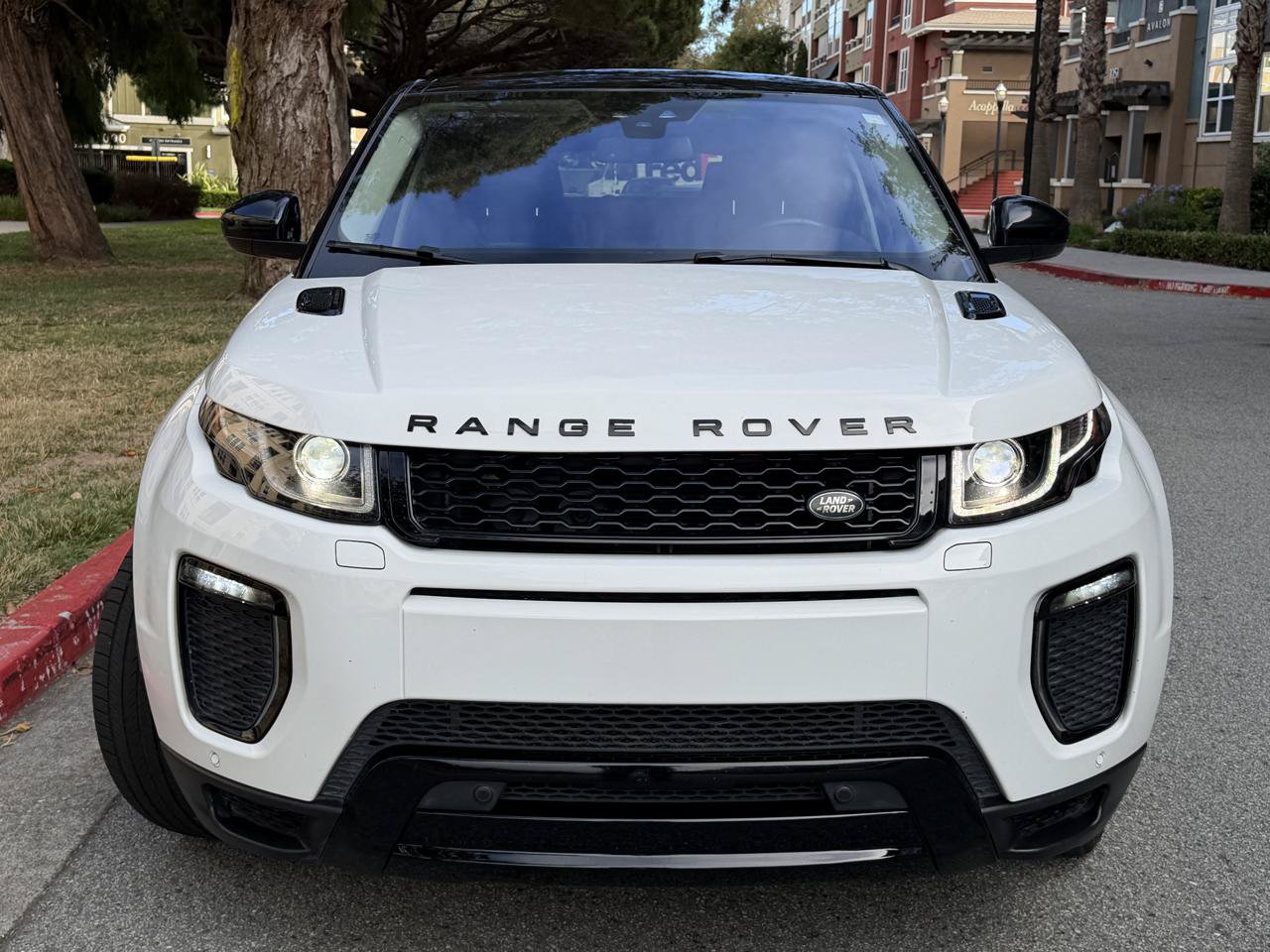Used 2016 Land Rover Range Rover Evoque HSE Dynamic AWD/4WD image 13