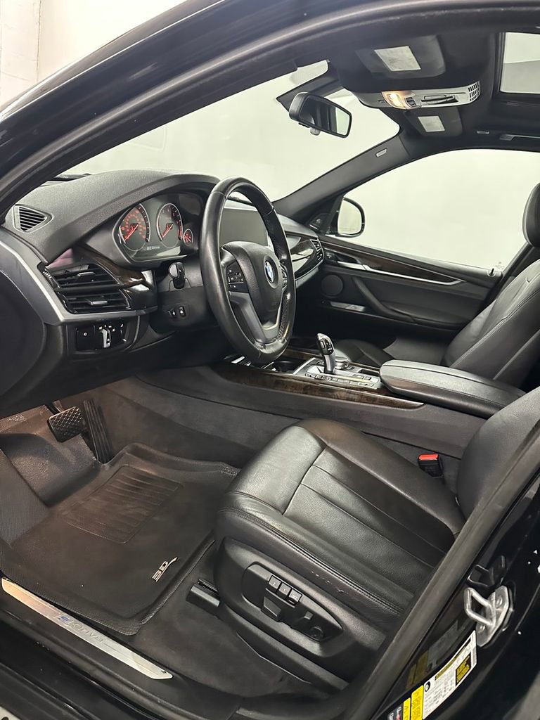 Used 2017 BMW X5 xDrive40e image 10