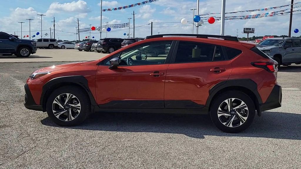 Used 2024 Subaru Crosstrek 2.0i Premium image 5
