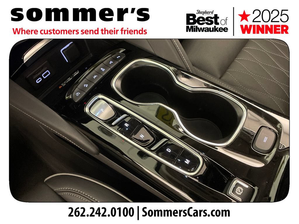 Used 2023 Buick Envision Avenir AWD/4WD image 22