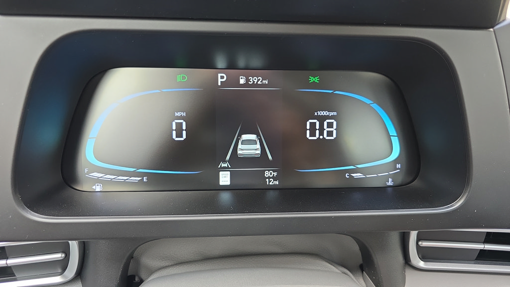 New 2026 Hyundai Elantra Sport FWD image 10