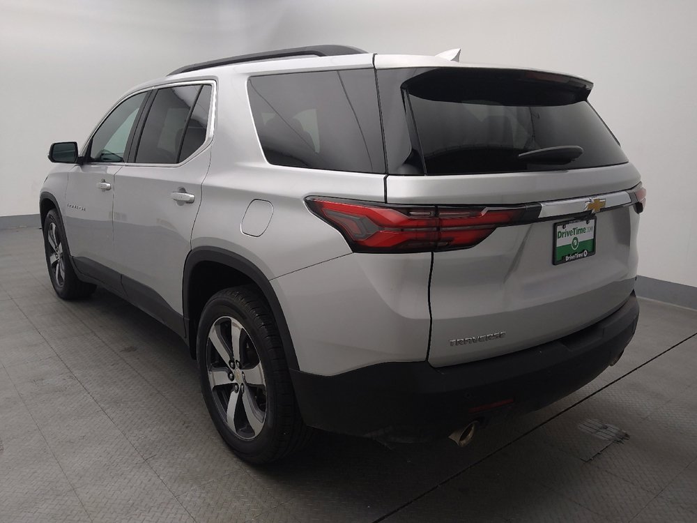 Used 2022 Chevrolet Traverse LT w/ LT Premium Package image 5