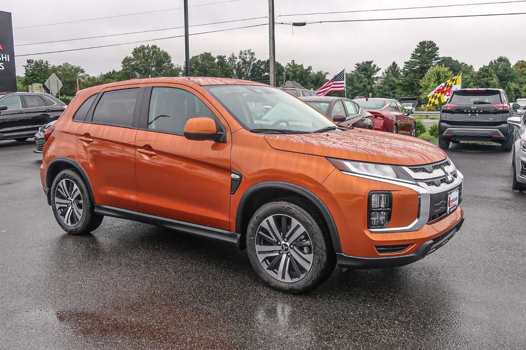New 2025 Mitsubishi Outlander Sport ES