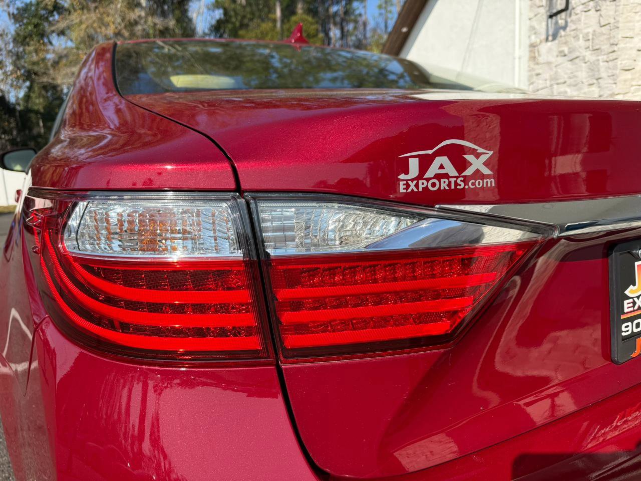 Used 2014 Lexus ES 350 w/ Luxury Package FWD image 8