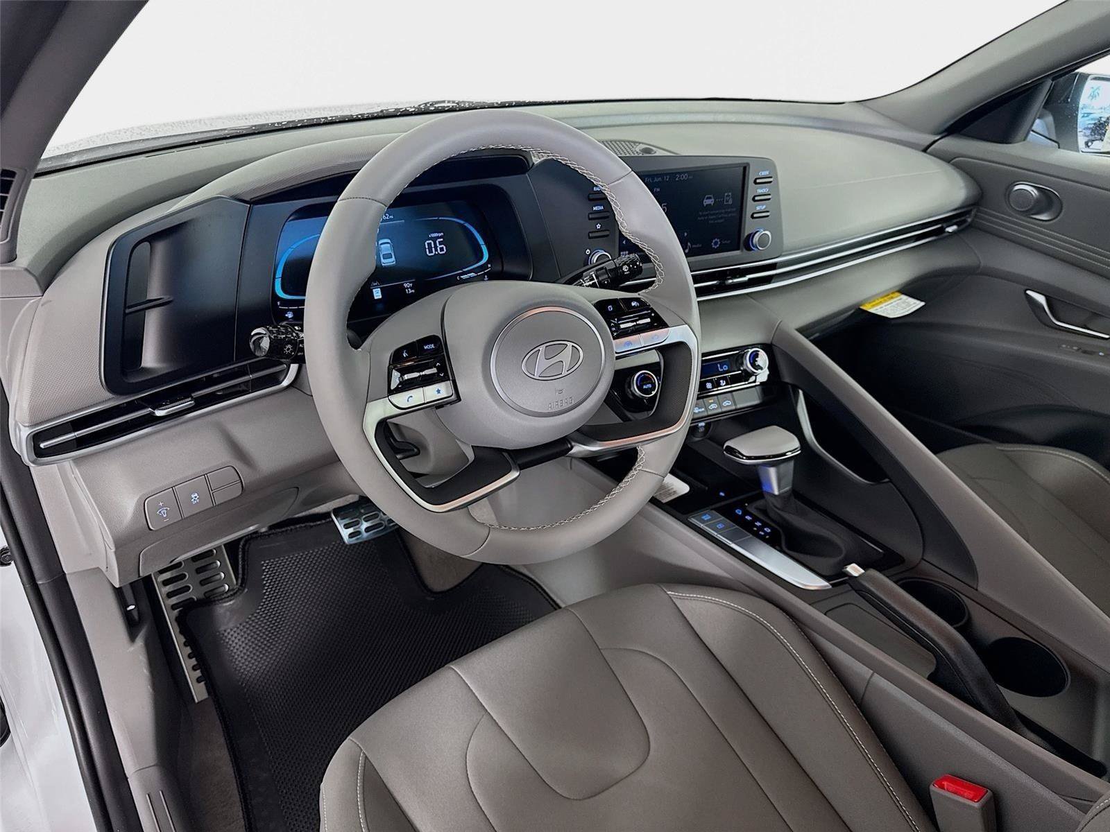New 2026 Hyundai Elantra Sport FWD image 9