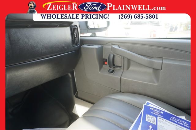 Used 2022 Chevrolet Express 2500 Work Van image 22