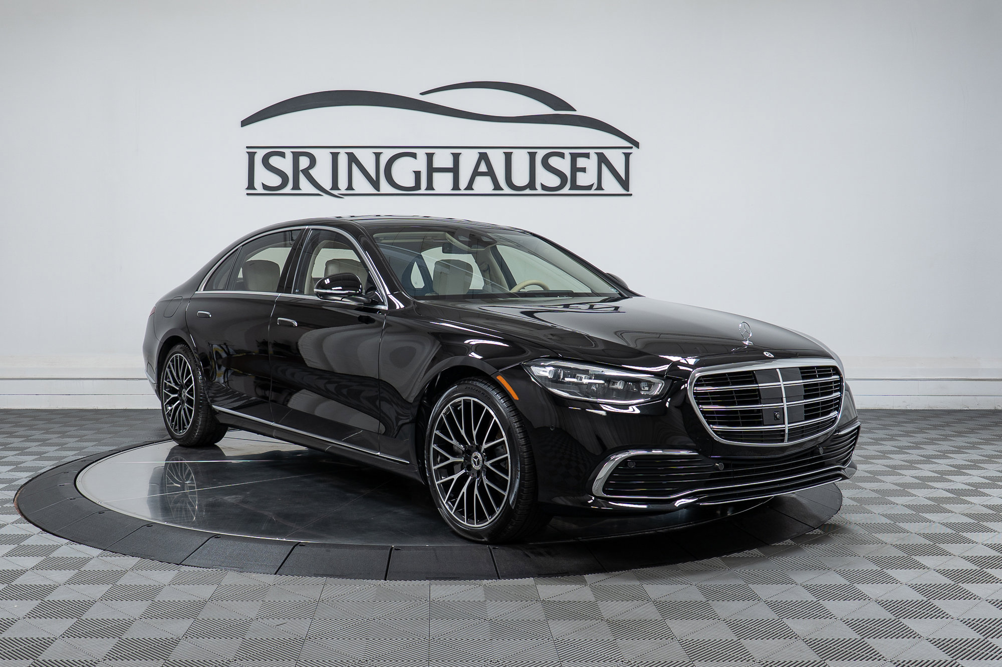 Used 2023 Mercedes-Benz S 500 4MATIC image 3