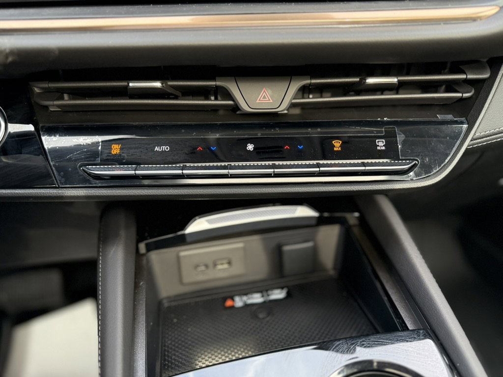 New 2026 Buick Envision Avenir image 17