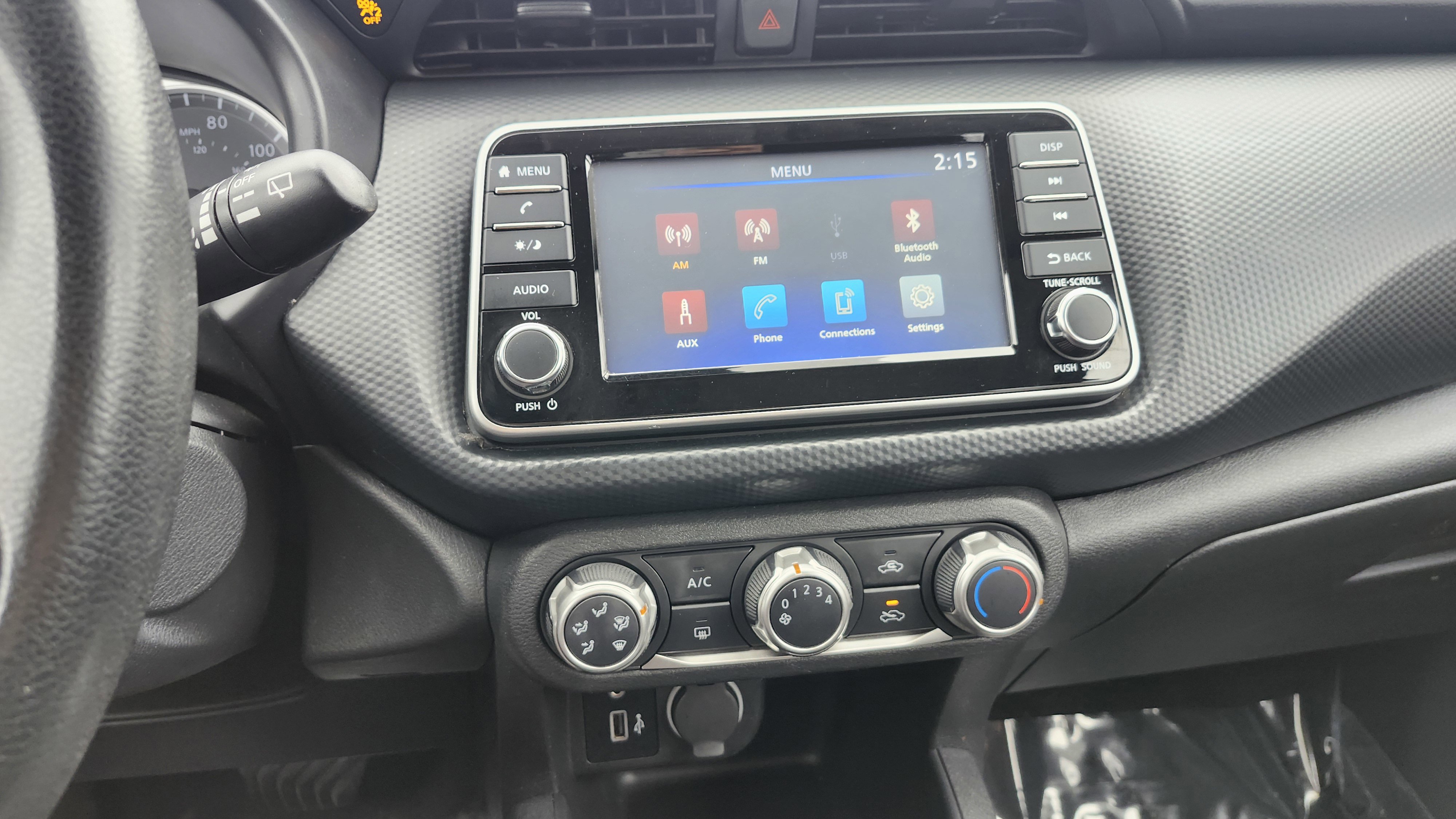 Used 2021 Nissan Kicks S image 26