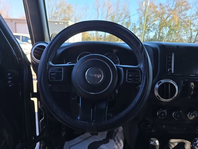 Used 2011 Jeep Wrangler Unlimited Sahara w/ Trailer Tow Group image 14