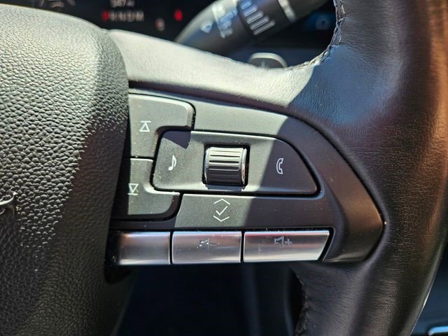 Certified 2025 Cadillac XT4 Premium Luxury image 26