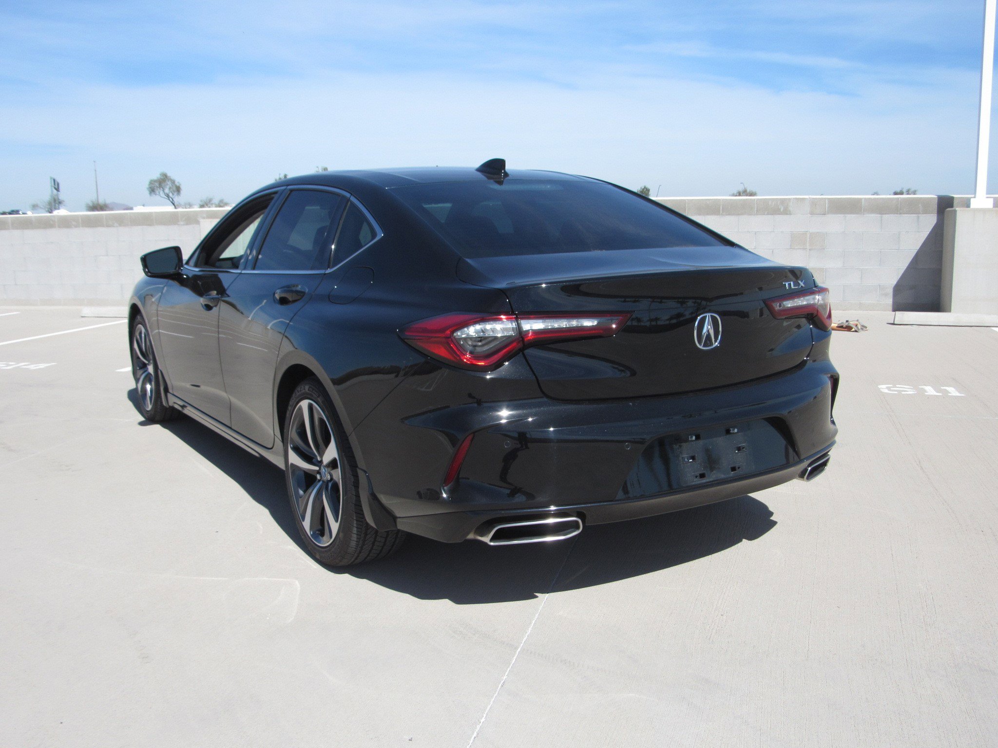Certified 2025 Acura TLX w/ Technology Package image 6
