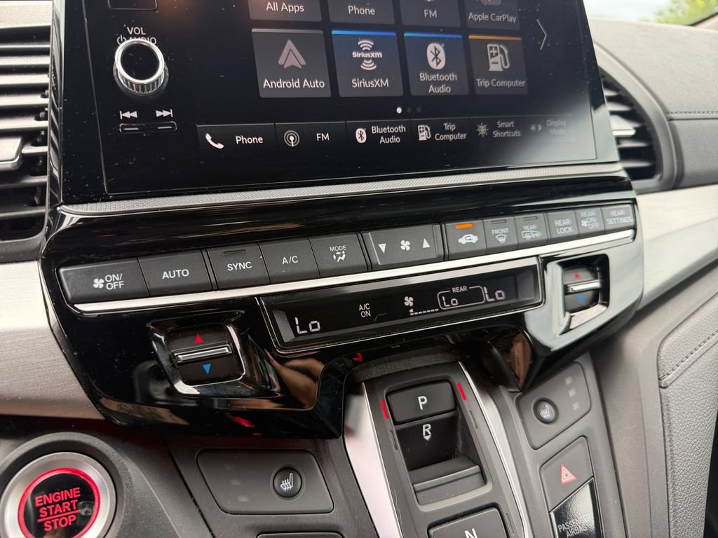 Used 2025 Honda Odyssey Sport-L image 29