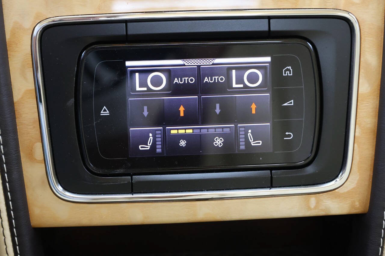 Used 2016 Bentley Flying Spur W12 AWD/4WD image 22