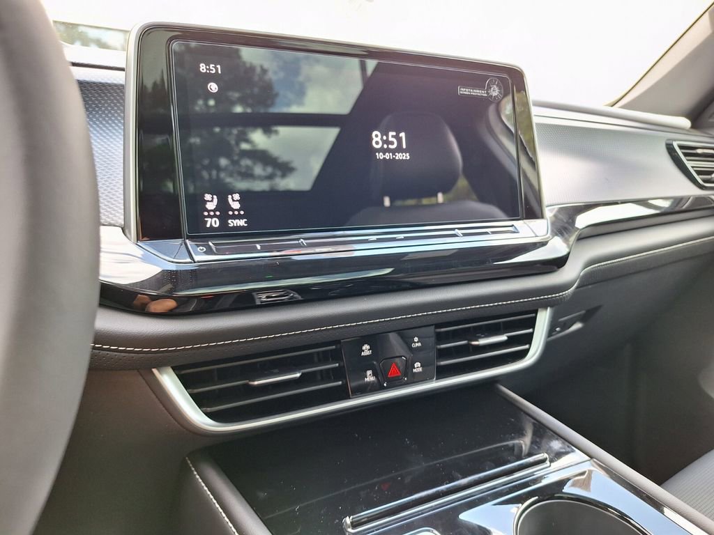 New 2026 Volkswagen Atlas Cross Sport SEL R-Line image 19