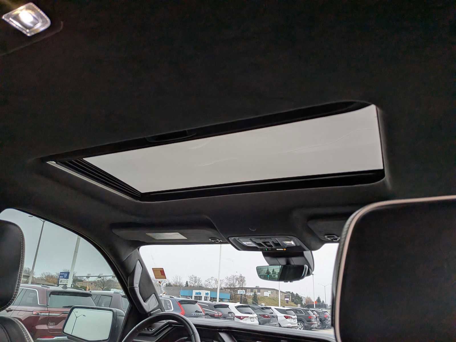 Used 2023 GMC Sierra 1500 AT4X image 17