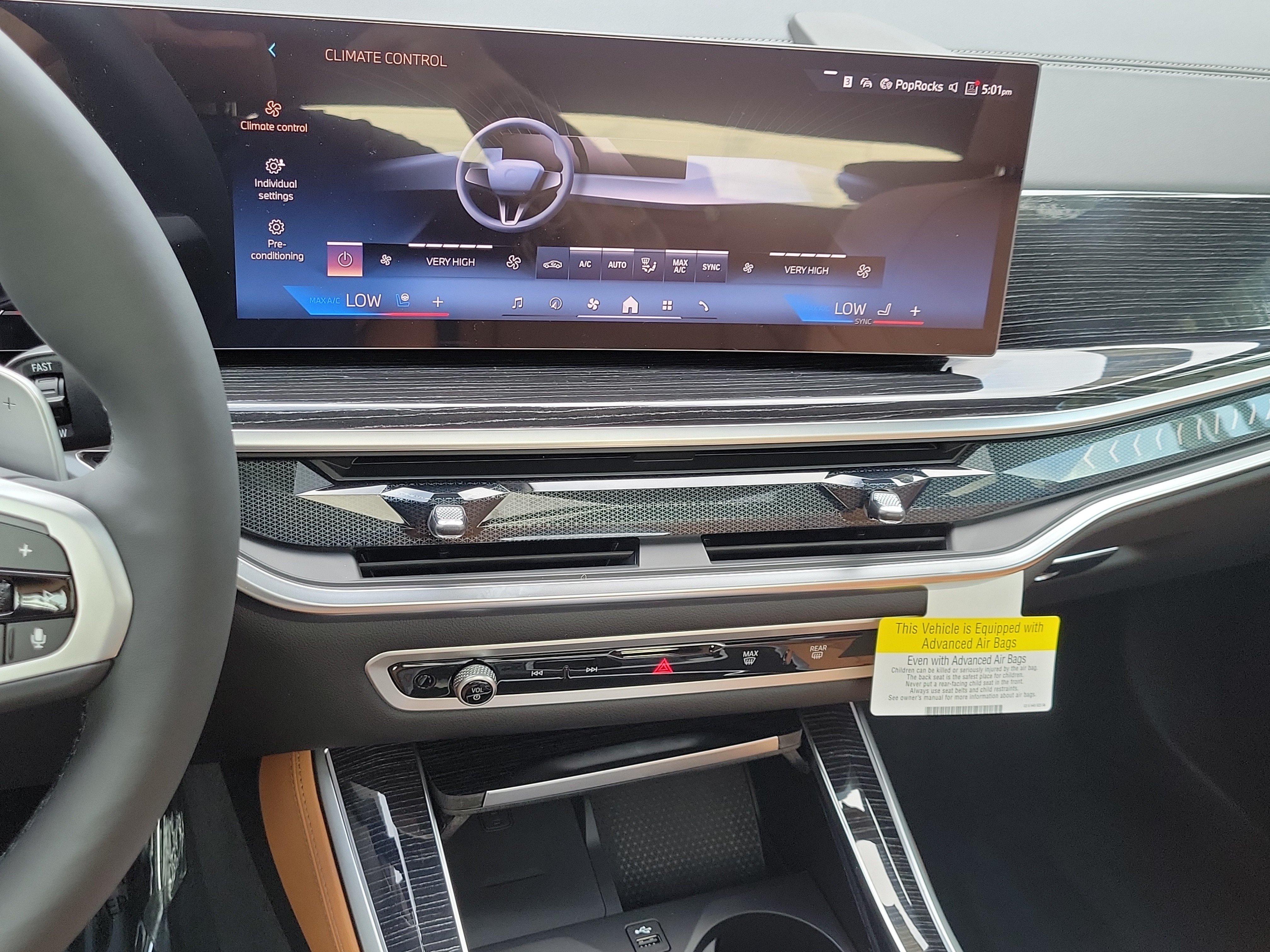 New 2026 BMW X5 xDrive40i w/ M Sport Package AWD/4WD image 18