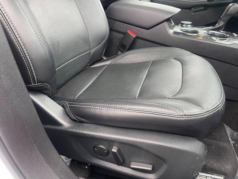 Used 2019 Ford Explorer Limited image 9
