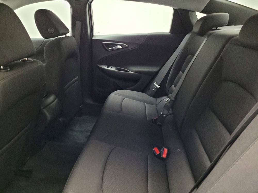 Used 2022 Chevrolet Malibu LS w/ Driver Confidence Package II FWD image 18