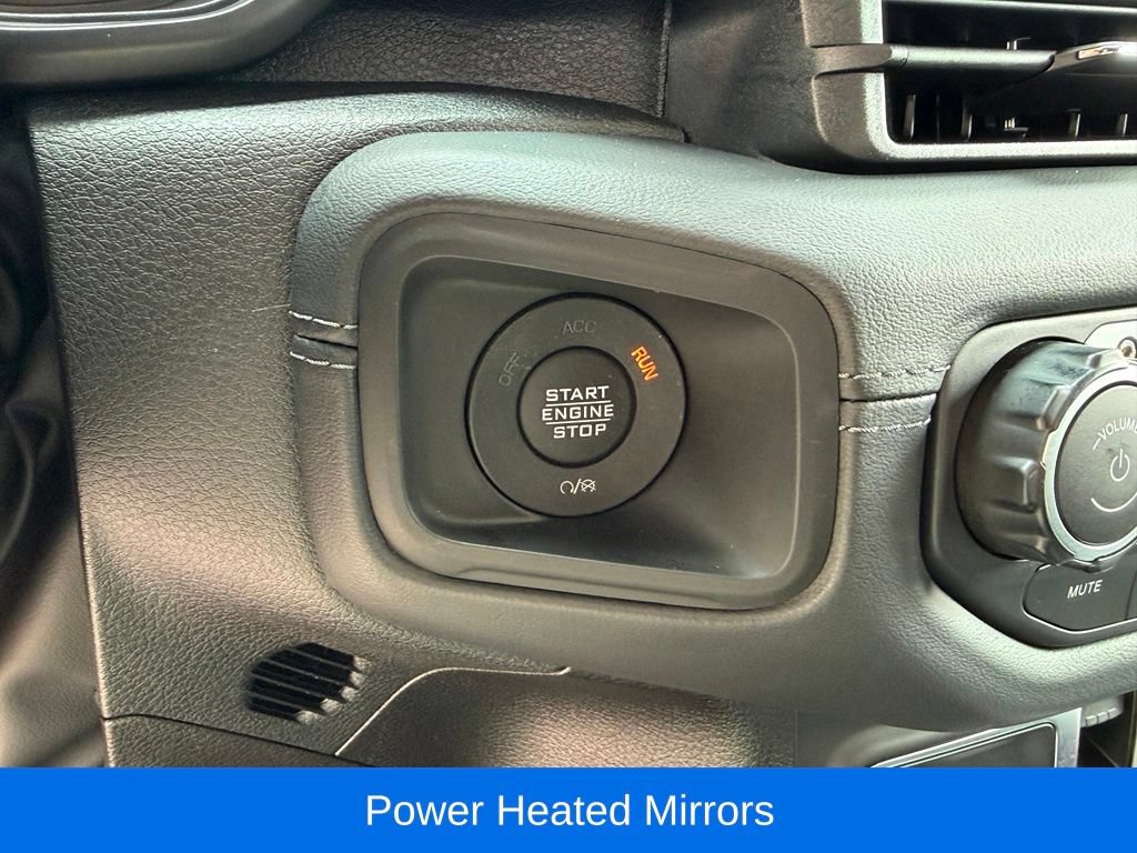 Certified 2025 Jeep Gladiator Sport AWD/4WD image 31