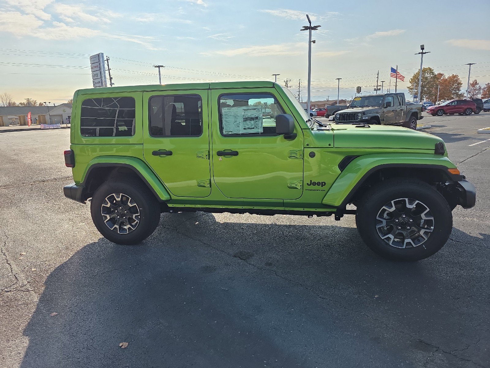 New 2026 Jeep Wrangler Unlimited Sahara AWD/4WD image 4