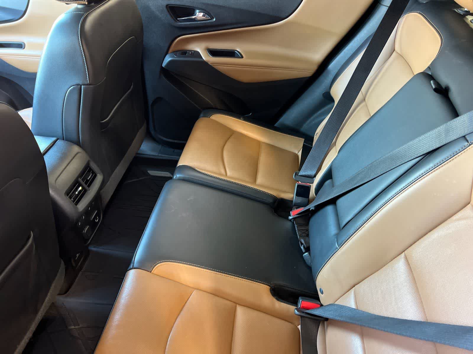 Used 2018 Chevrolet Equinox Premier FWD image 5