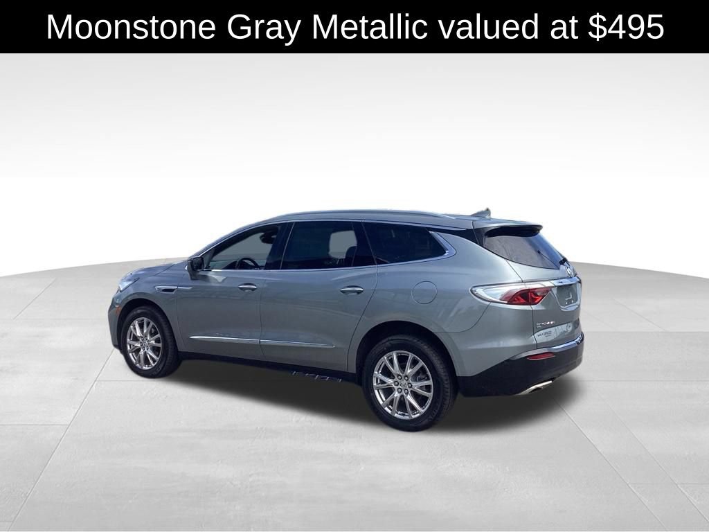 Used 2023 Buick Enclave Essence AWD/4WD image 5